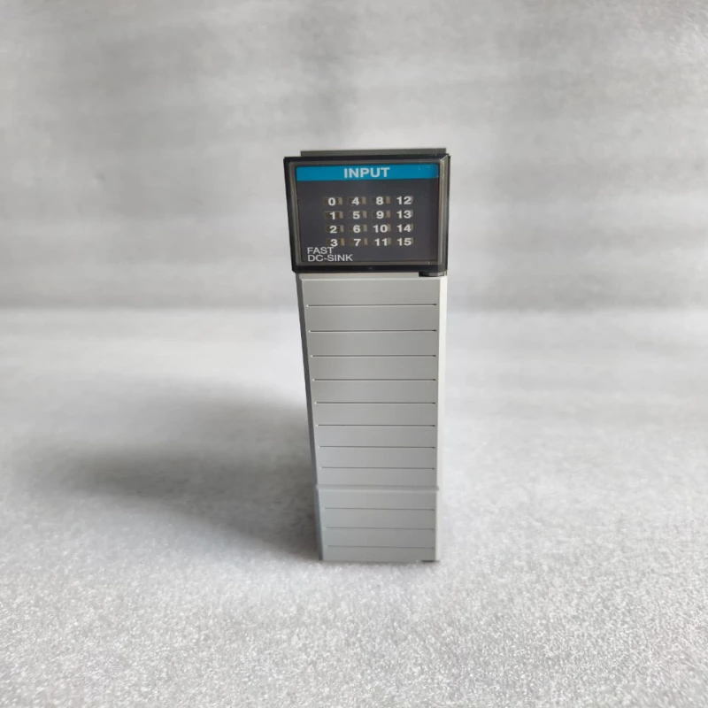 Allen-Bradley 1746-OB16 SLC 500 16-Point 24V DC Source Output Module thumbnail 7126